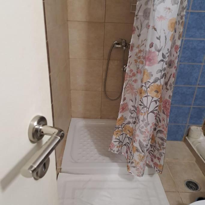 Zenia Home 1 Στην Καρδιά Της Πάτρας Екстериор снимка